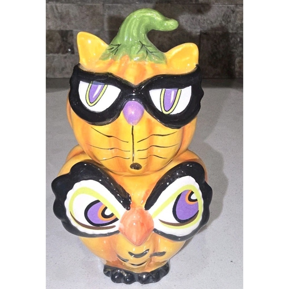 Cracker Barrel Halloween Salt‎ & Pepper Shakers Pumpkins Cat Owl Face Stackable